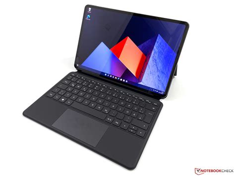 Huawei MateBook E Laptop Review – A new Windows tablet with OLED ...