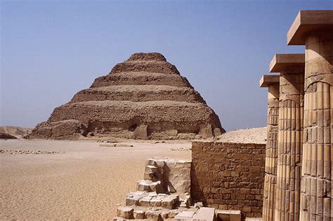 Pyramids of Giza | rama toshi arya's blog