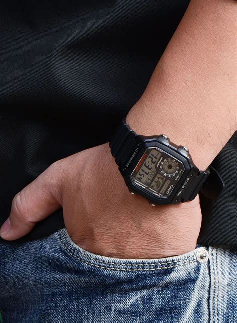 CASIO AE-1200WH-1A - Sat Trade