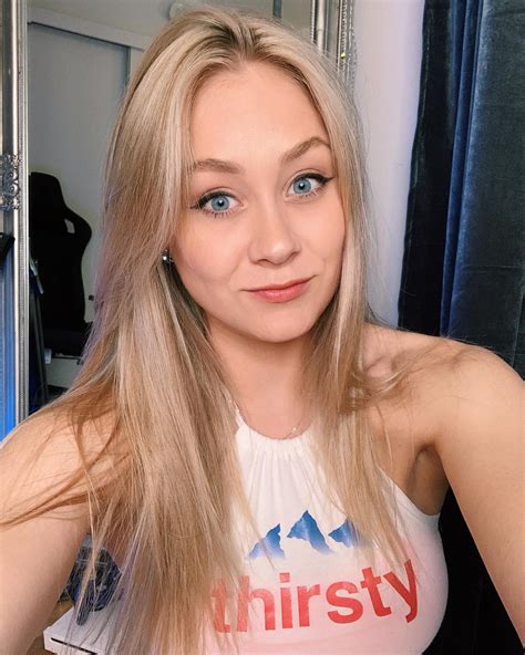 Thirsty? 👀 : r/KandylandNSFW