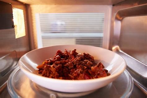 how long to defrost beef in microwave