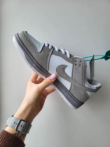 Купить Женские кроссовки Nike SB Dunk Low Grey white Нубук кеды Найк СБ ...