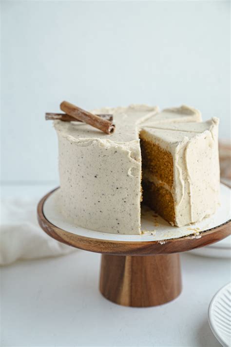 The Best Spiced Mini Pumpkin Cake Recipe - Cake Babe