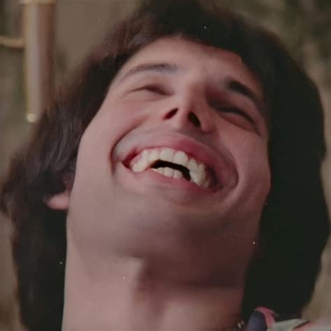 Xray freddie mercury teeth - neglop