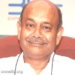 Radhakishan Damani age, wiki, height, body, family, biography, family ...