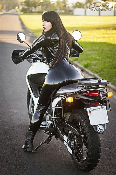 Cosplay Girls, Gaj, Hot Bikes, Biker Chick, Latex Fashion, Catsuit