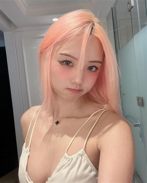 Daily Vyvan 💜 : r/VyvanLe