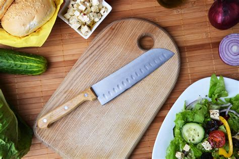 What is the Use of a Santoku Knife? – Cooking Panda