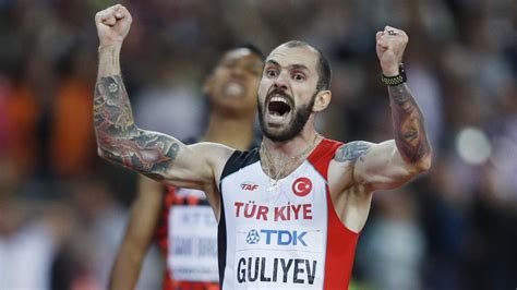 IAAF World Championships: Ramil Guliyev stuns Wayde van Niekerk in 200m ...