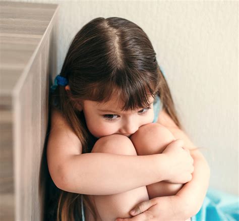 ¿Cómo manejar el miedo de los niños en cuarentena? | Psicología ...