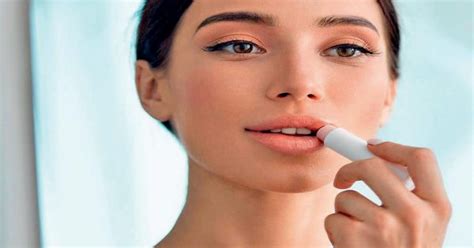 Pucker Up: 5 Unconventional Tips To Give Your Lips The Plump You Deserve