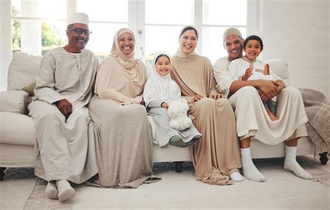 premium photo portrait islam  big family  sofa  eid