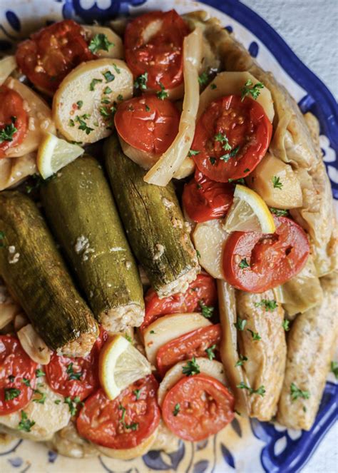 Yalanji - Vegan Middle Eastern Stuffed Vegetables - 2 Ways - Zucchini