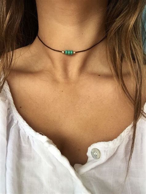 Alguns modelos de choker que você mesma pode fazer! | Diy choker necklace, Diy choker necklace