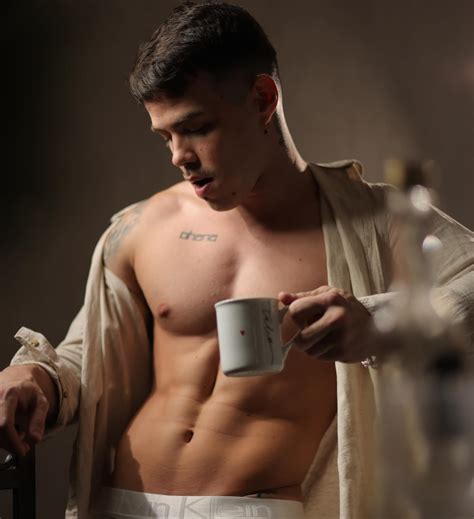 Túlio Rocha | chá ou café? | Instagram