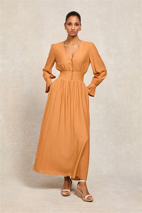 Phoebe V-Neck Maxi Dress (Sienna) – Holland Cooper