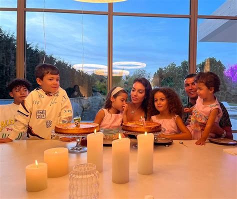 Cristiano Ronaldo + Junior | GALA.de