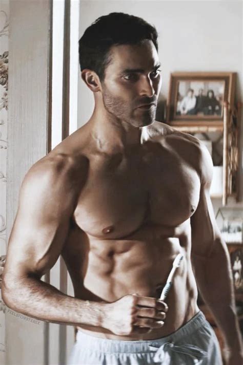 Tyler Hoechlin E La Fidanzata