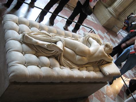 Paris, Day Eighteen: The Louvre - Rudy's Ruminatings