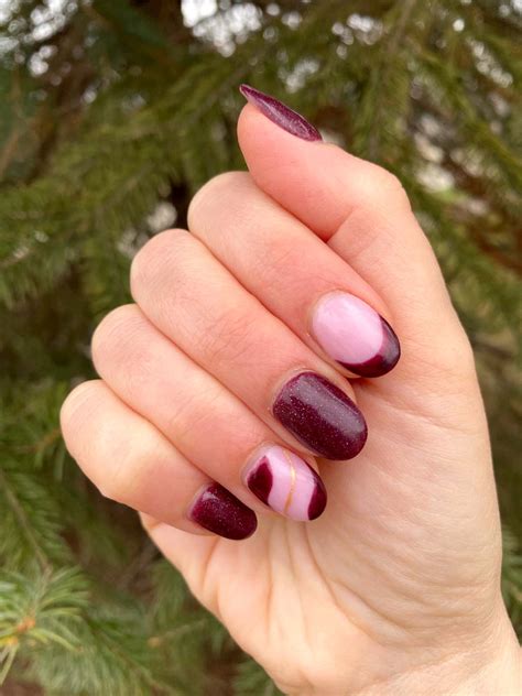 Burgundy Dark Red Nails Design With Gold – Vibrant Guide