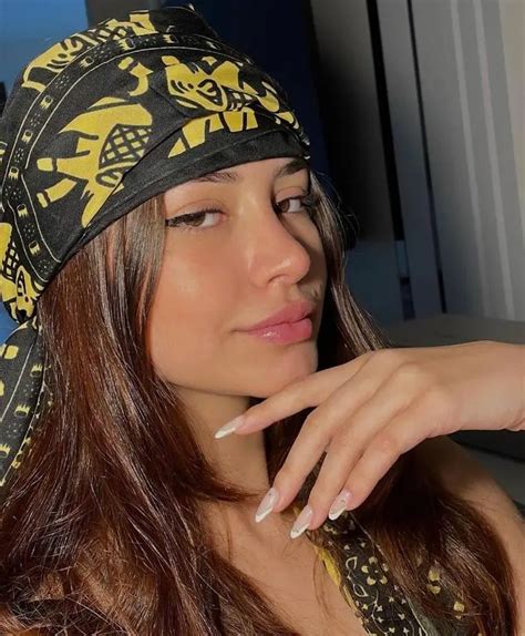 Photo of Mary Llouise