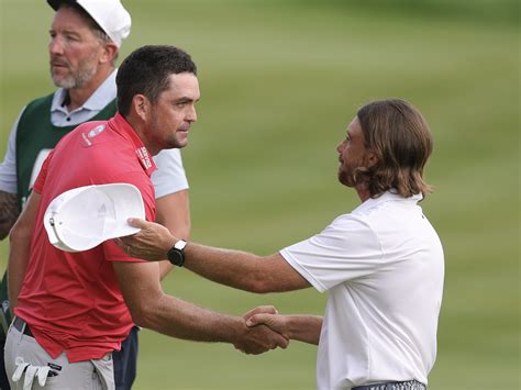 Steve Williams makes surprise return to caddying at Australian PGA