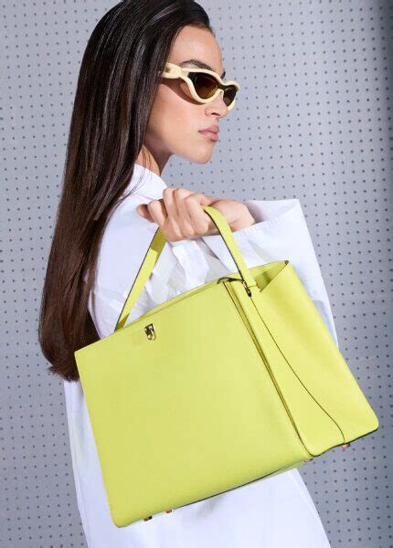 YOOX Women | Fashion and clothing online from the best brands