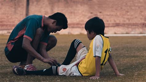 football coach coaching  photo  pixabay