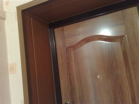 отделка откосов ламинатом входной двери фото