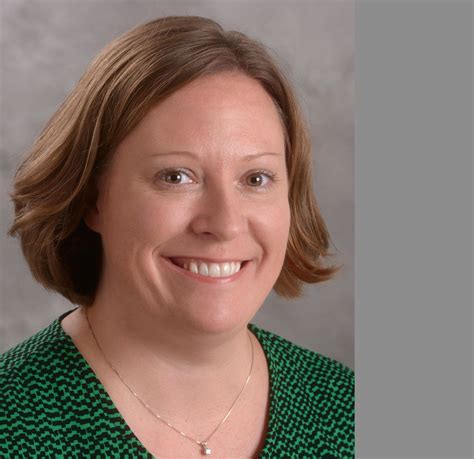 Jennifer Dean's Instagram, Twitter & Facebook on IDCrawl