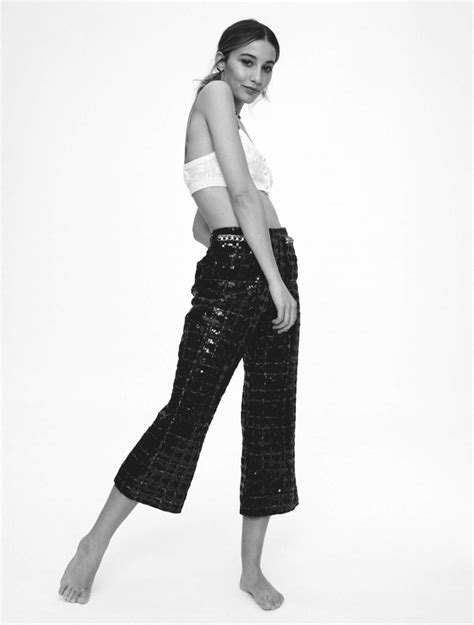 Amaia Aberasturi's feet