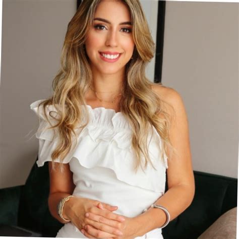 Isabella Otalora - Founder - Bellabites | LinkedIn