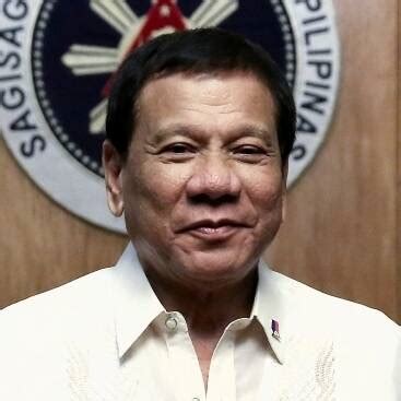 17 Notable Alumni of Lyceum of the Philippines University