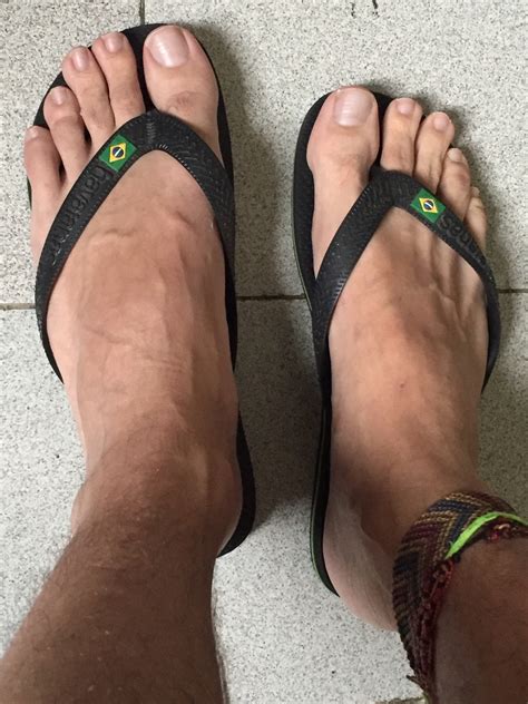 Young male toes on Tumblr