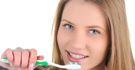 Sparkling Smiles From Scratch: 5 Simple Habits For A Lifetime Of Healthy Teeth