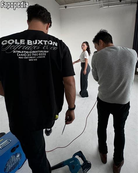 Dafne Keen Nude OnlyFans Leaks - Photo #6566052 - Fapopedia