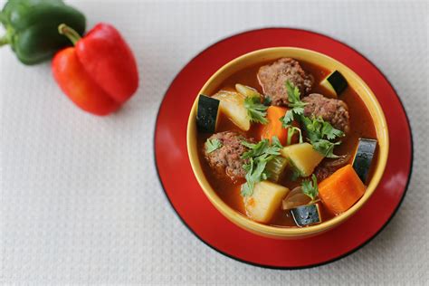 Sopa de Albondigas - Ang Sarap