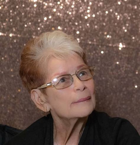 Beatrice Estrada's Instagram, Twitter & Facebook on IDCrawl