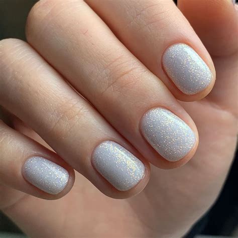НОГТИ 🌊 ОБУЧЕНИЕ 🌊 АНАПА on Instagram: "Молочные ноготочки 💅 с блеском ...