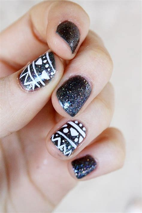 TRIBAL INSPIRED NAIL ART DESIGN - Mommy Moment