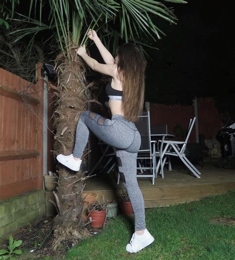 Lauren Alexis: Experts Reveal The Untold Story Behind The Unseen Photos