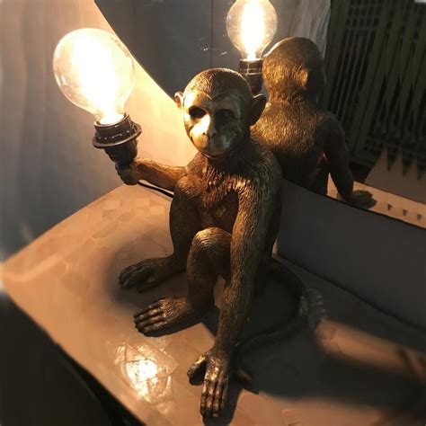 Lampa APA - rolig nyinkommen lampa för fin glödlampa