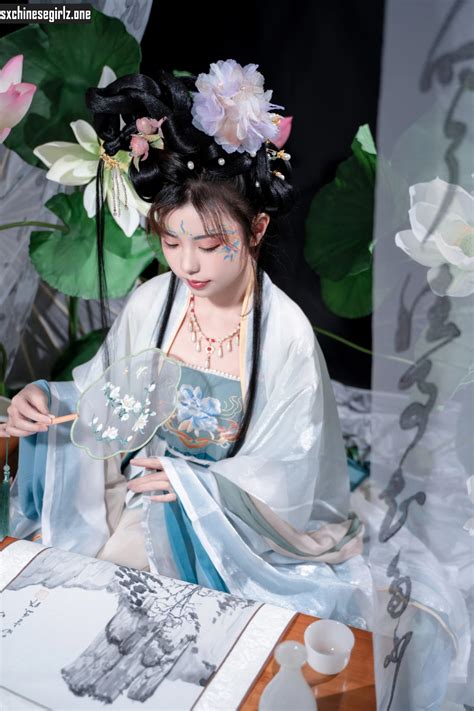 Depvailon.Com: cosplay 爆机少女喵小吉 – 月华清 1 – Chinese Beauties | Page 1/4