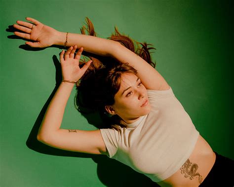 singersongwriter meira