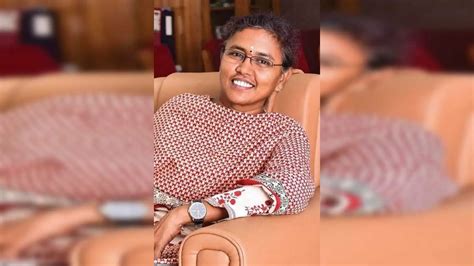 amutha ias tamil nadu