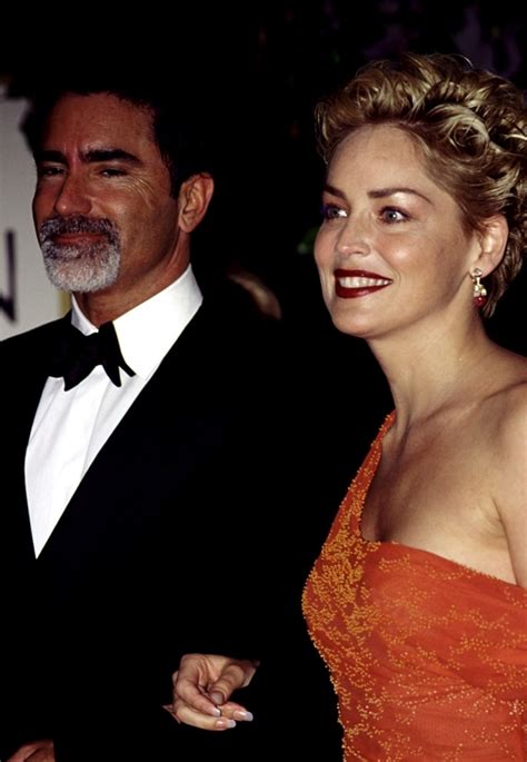 Phil Bronstein Sharon Stone At The Golden Globe Awards January 1999 ...
