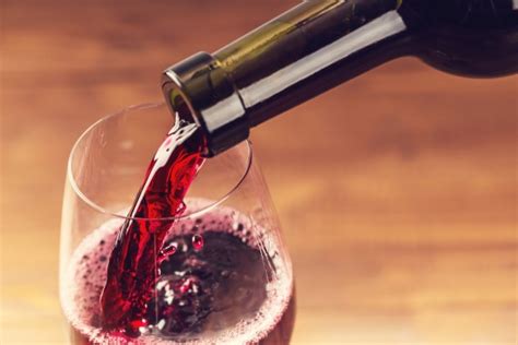 Download Red Wine Bottle Wallpaper - 1024x768 - Download HD Wallpaper ...