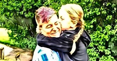 This Lesbian Mom Shares An Amazing Story About Her Journey To Creating ...