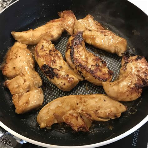 Naked Chicken Tenders: A Simple Way to Cook Chicken in a Pan