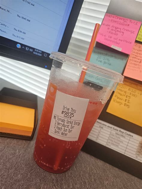 Dunkin’ World | Tornado twist 😍